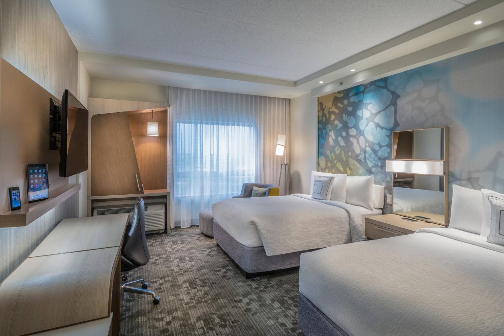 Courtyard By Marriott Winnipeg Airport Exterior foto